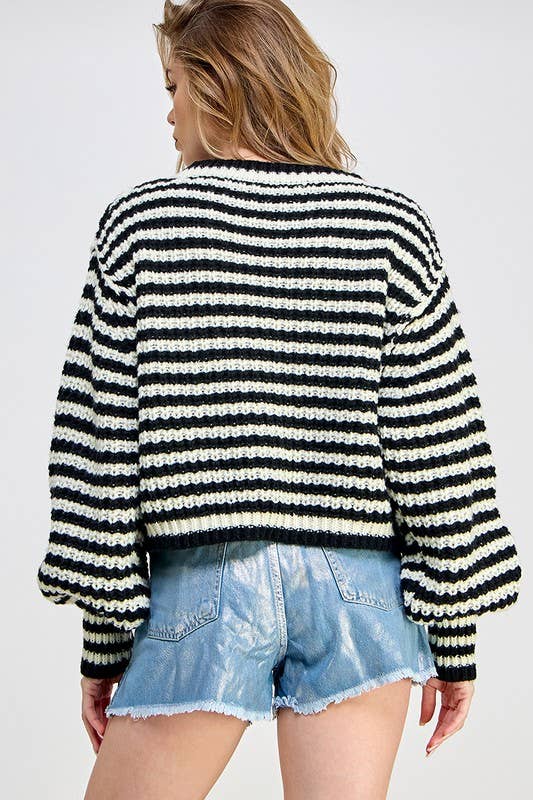 STRIPED CROPPED KNIT SWEATER