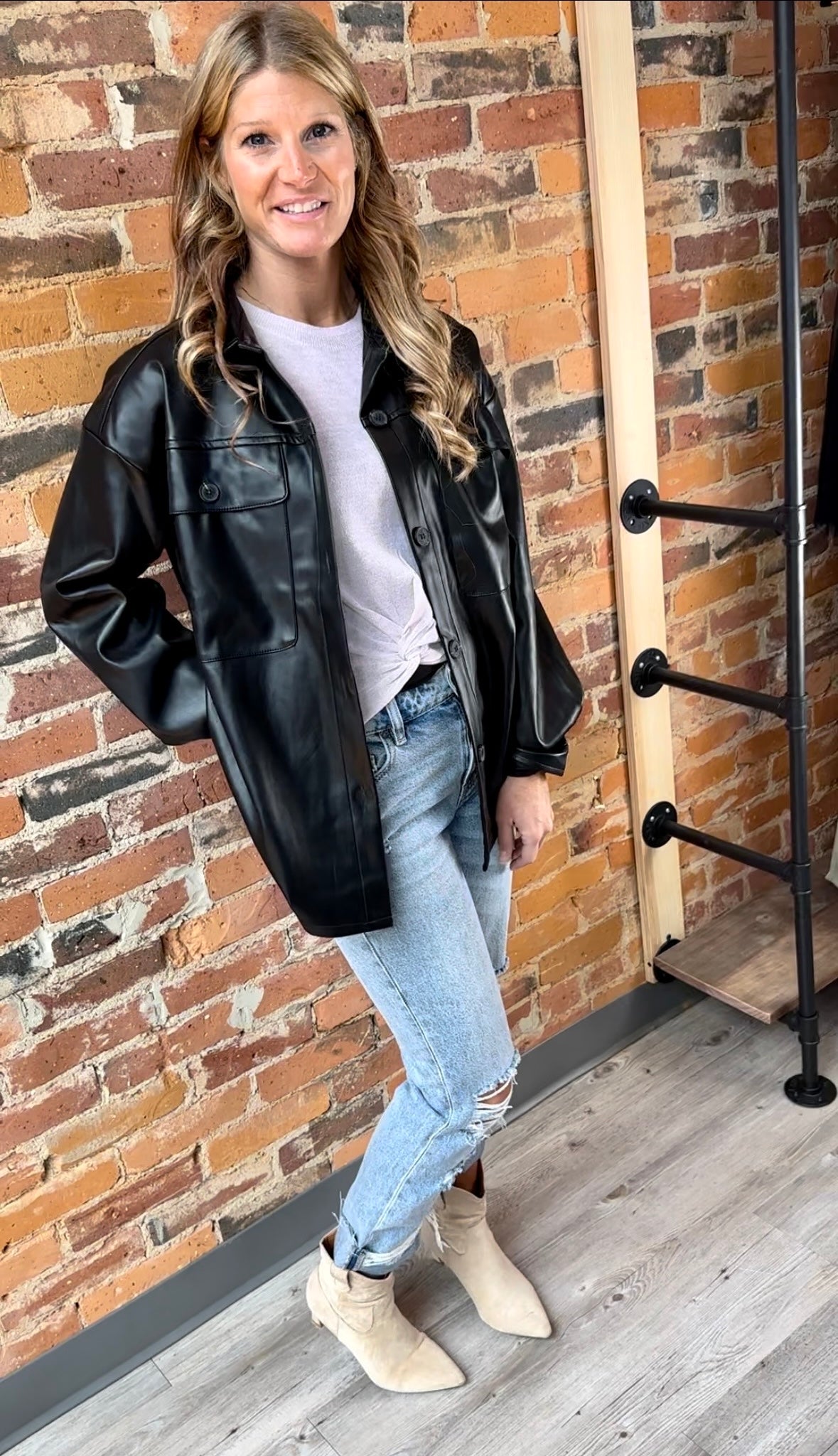 faux leather shacket outfit